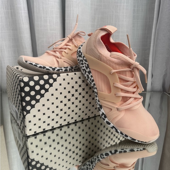 Adidas by Stella McCartney Peach Sneakers - Picture 1 of 7